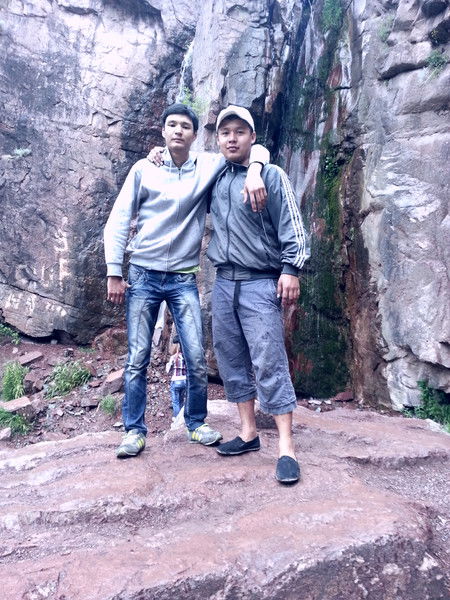 B@l@]{@y4I]{ Bil'9Rdist