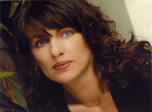 Елена Зинакова