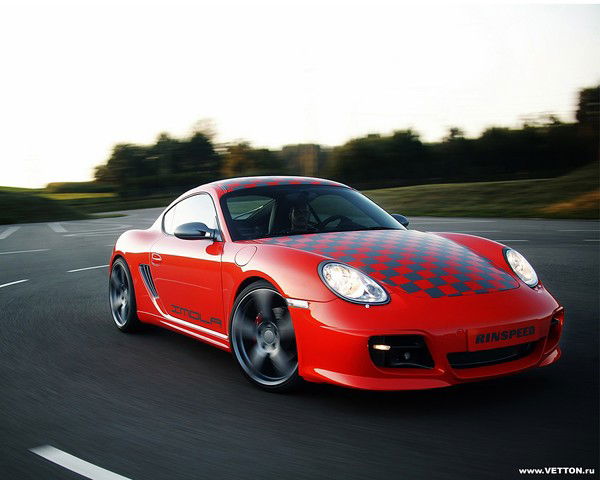 Артём Столяров