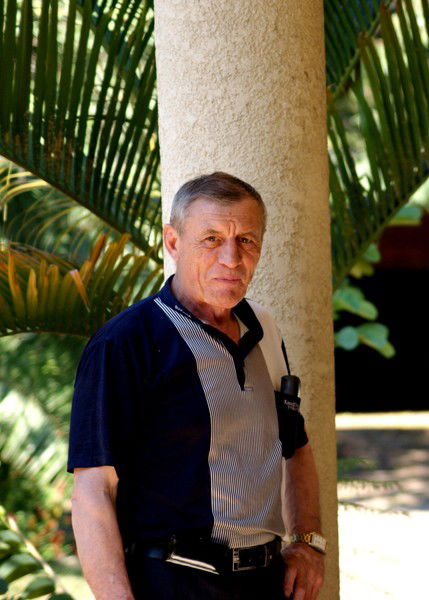 Анатолий Харитонов