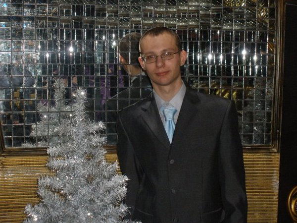 Алексей Суханов