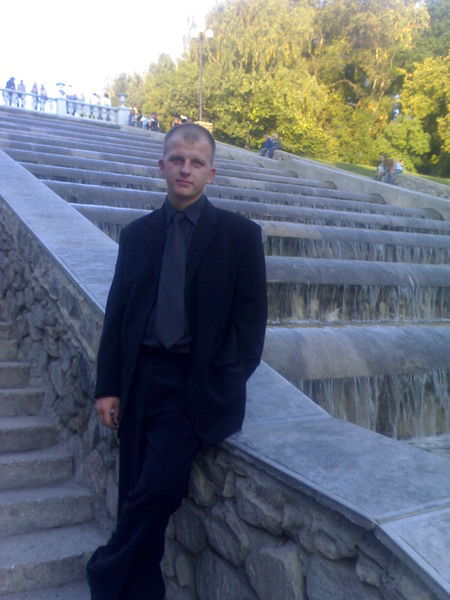 Женя Гулеша