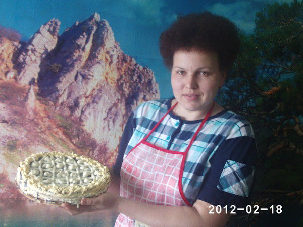 Елена Хибиева