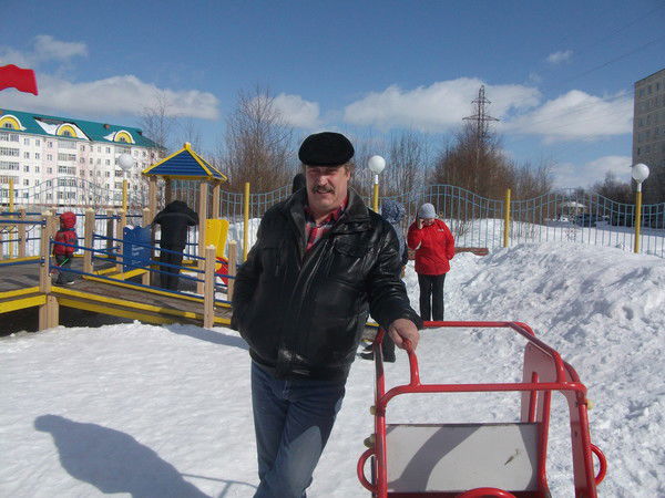 Анатолий Келлер