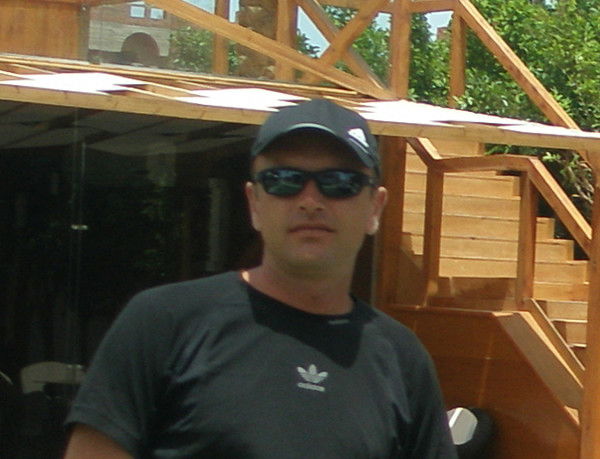 Валерий Попов