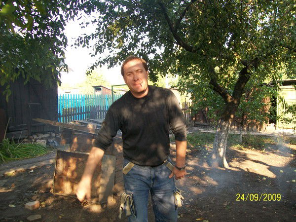 Неизвестно Неизвестно