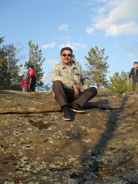 Данияр Ахметов