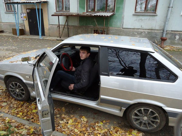 Антон Арефьев