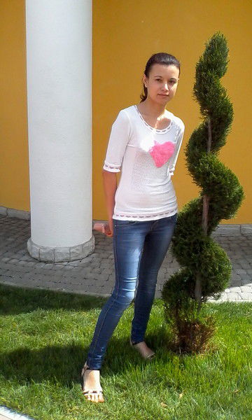 Земине Апсугутова