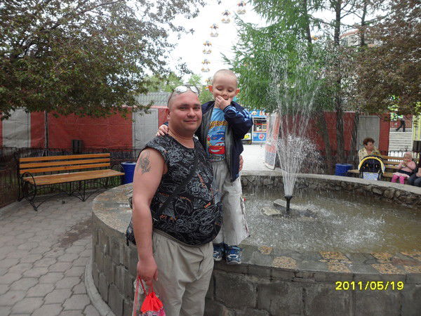 Толя Долгих