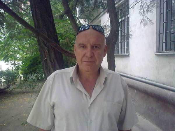 Владимир Делеев