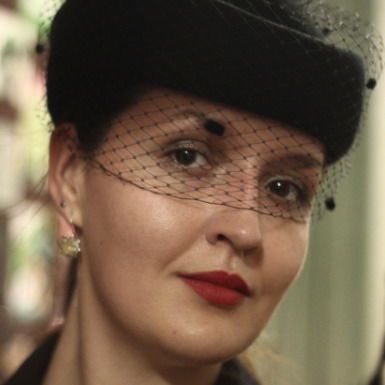 Елена Колесникова