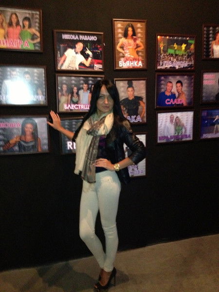 Виктория **************