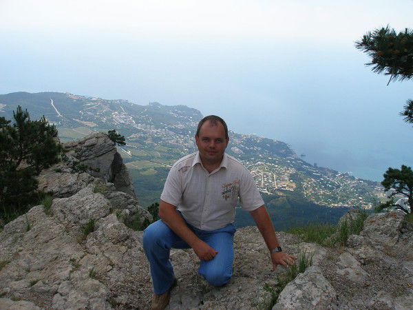 Олег Семёнов