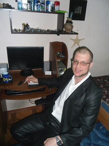 Евгений Каменев