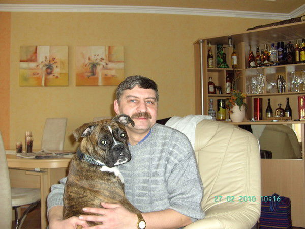 Николай Белов