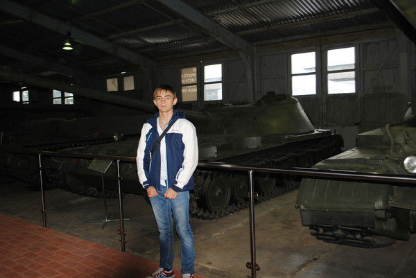 Евгений Никитин