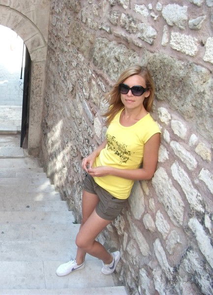 Лена Грачева