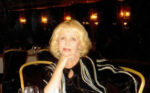 Светлана Слюсарева /ларюшкина/