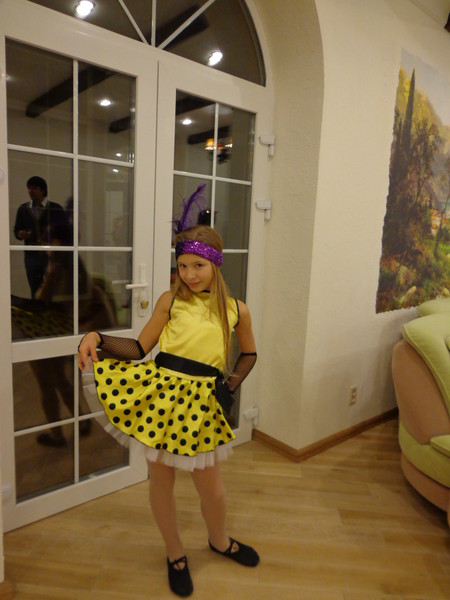 Эля Гладкова