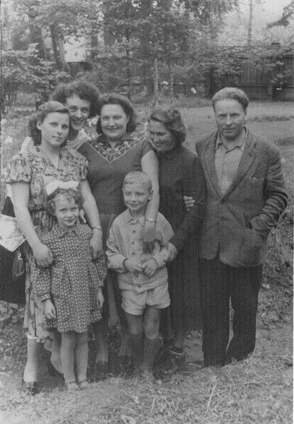 Дмитрий Чекарьков