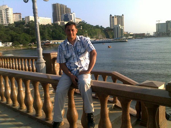 Александр Dukat