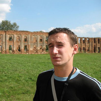 Дмитрий Антонов