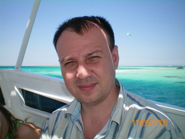 Андрей Панов