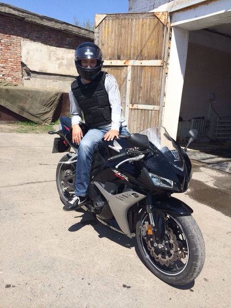 Нариман Уалиев