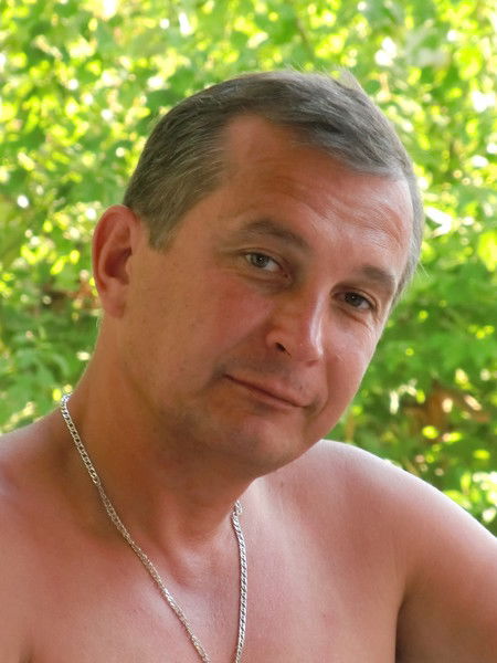 Андрей Неволин