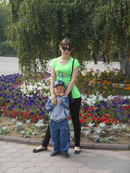 Вика Вежновец