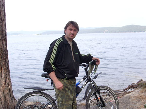 Александр Суркин