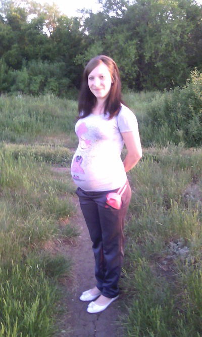 Ксения Астахова