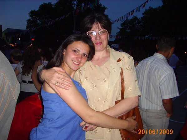 Елена Чавдарь