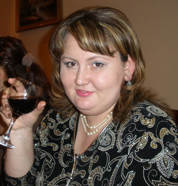 Елена Елена