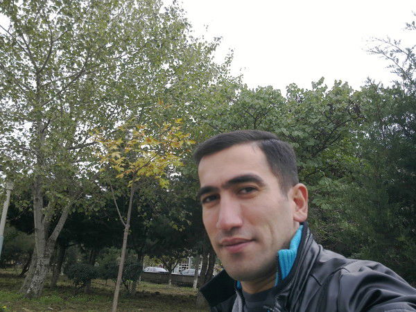 Джейхун Гусейнов