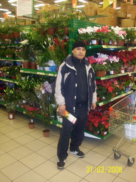 Кутбидин Момунов