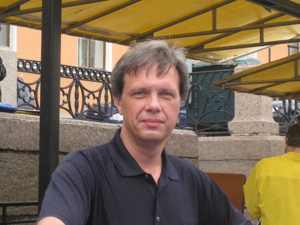 Сергей Николаенко