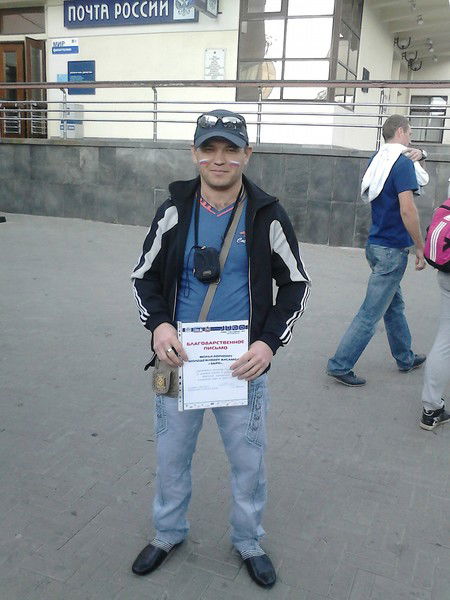 Виктор Антонов