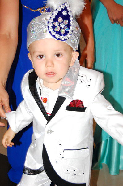 Замир Улугов