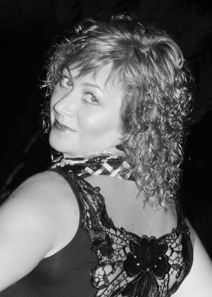 Елена Суярова