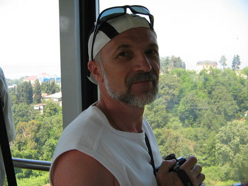 Андрей Емельянов