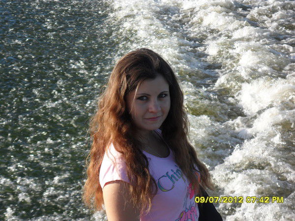 Юля Митрофанова