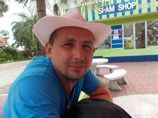 Константин Лушков