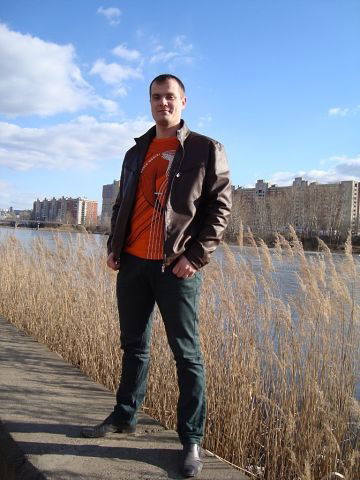 Александр Захаров