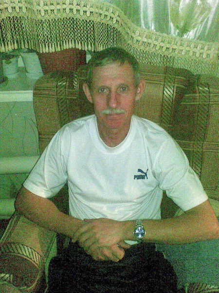 Николай Тихомолов