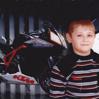 Андрей Алеев