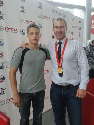 Роман Волков