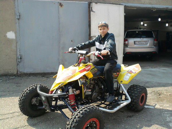 Артём Борисов