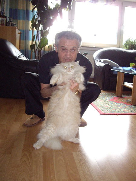 Владимир Степанян